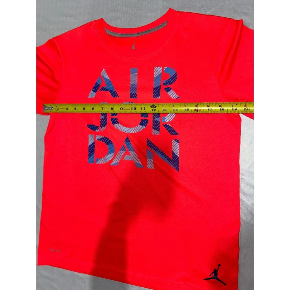 Jordan graphic before fit